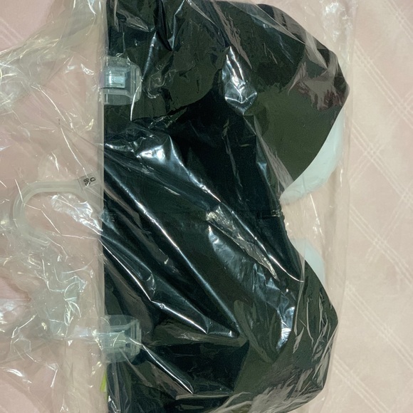 High-Support Powersoft Zip-Front Sports Bra - Picture 5 of 5